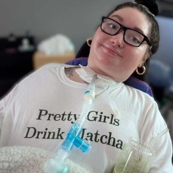 Hi I'm Victoria! - Picture 1 of 13